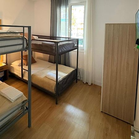 Habitaciones En 巴塞罗那 外观 照片