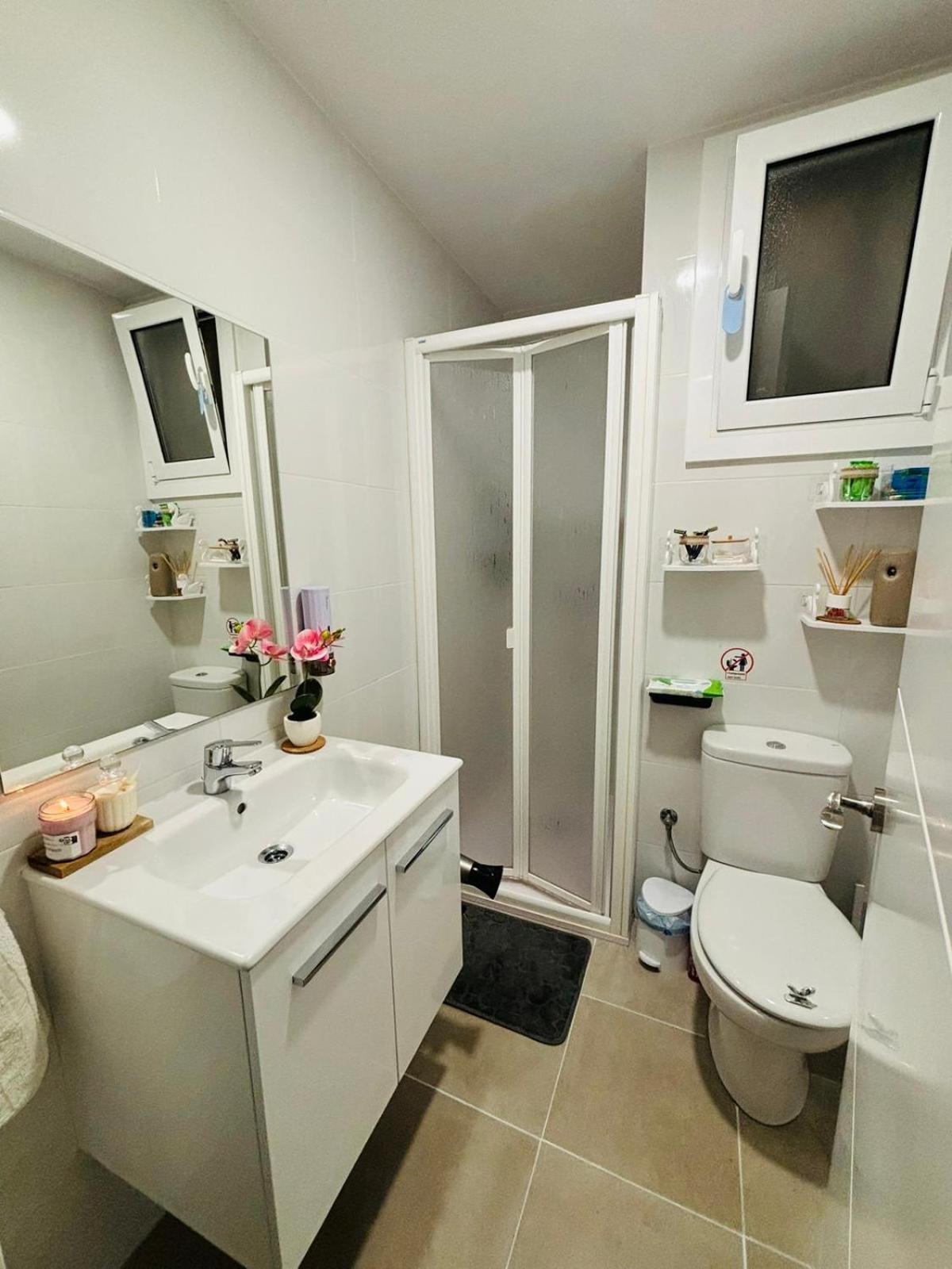 Habitaciones En 巴塞罗那 外观 照片