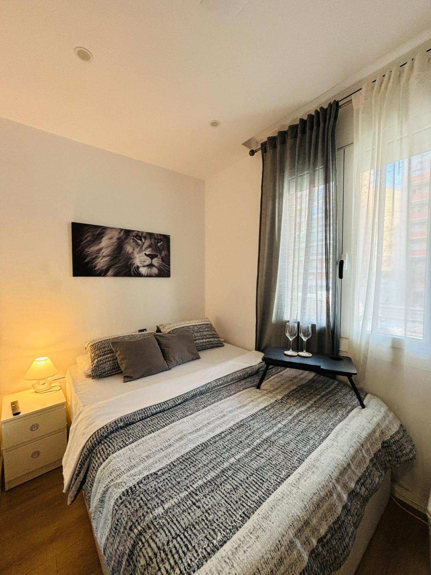 Habitaciones En 巴塞罗那 外观 照片
