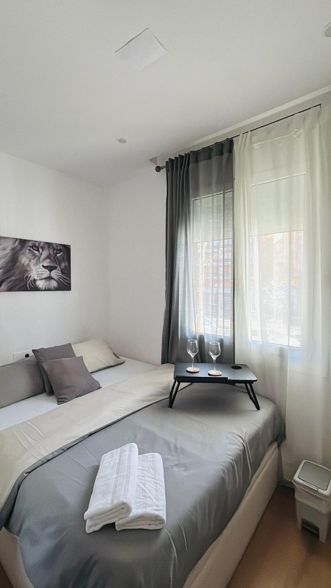 Habitaciones En 巴塞罗那 外观 照片
