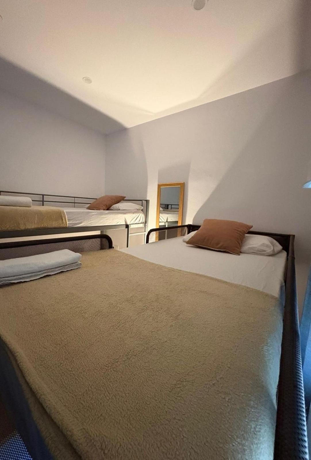 Habitaciones En 巴塞罗那 外观 照片